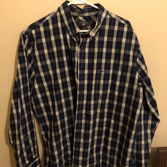 Dockers Button Up Shirt - Picture 9 of 12